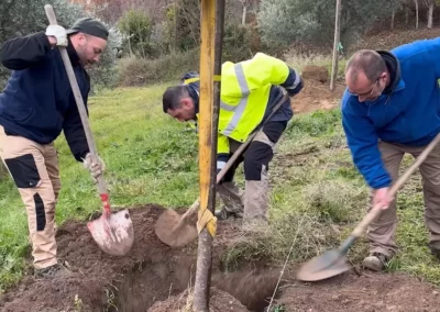 Plantation de l'EBE ZouVaï pour la Mairie de Lacoste (3)